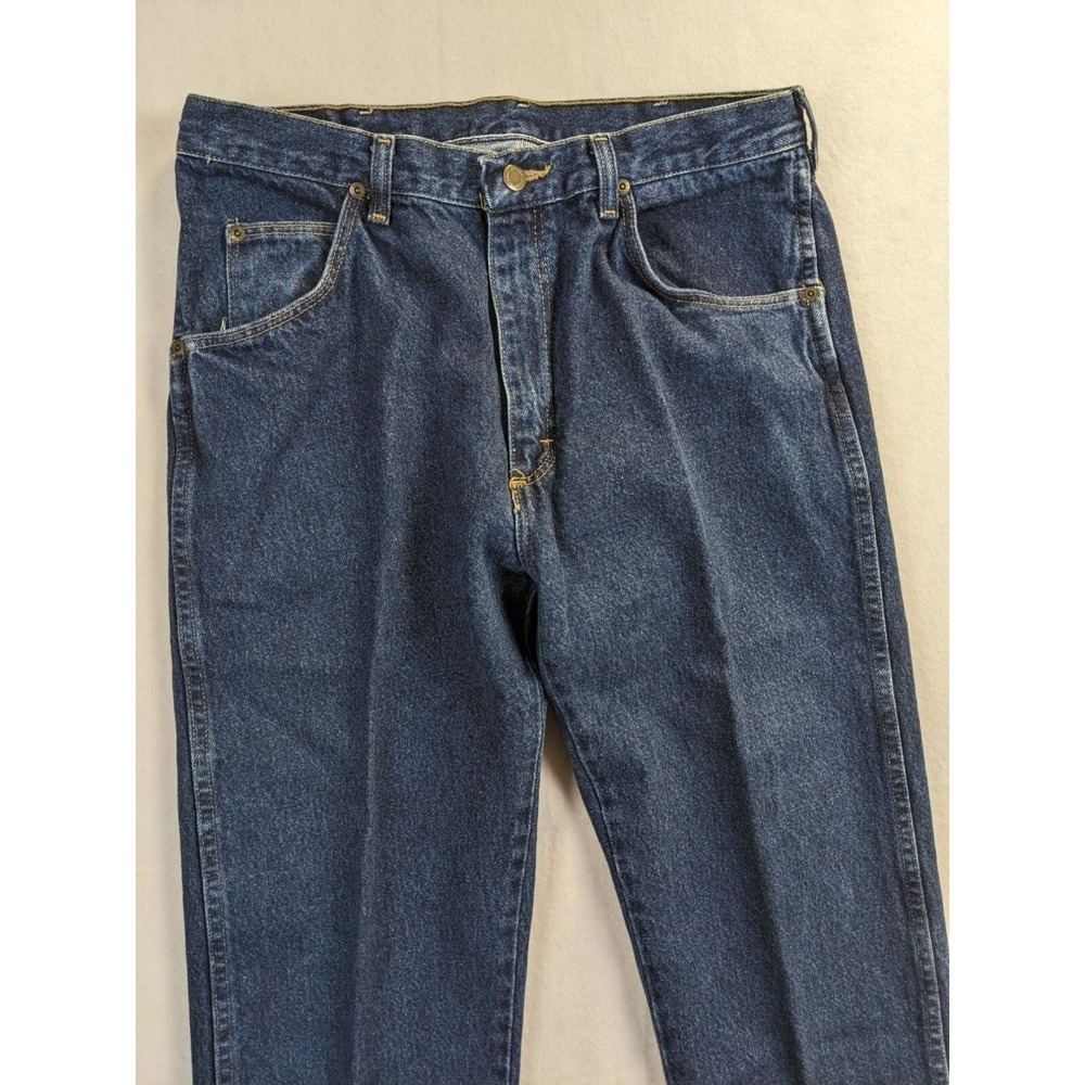 Wrangler Mens 34 x 30 Denim Blue Jeans 100% Cotton Relaxed Fit - Picture 5 of 14